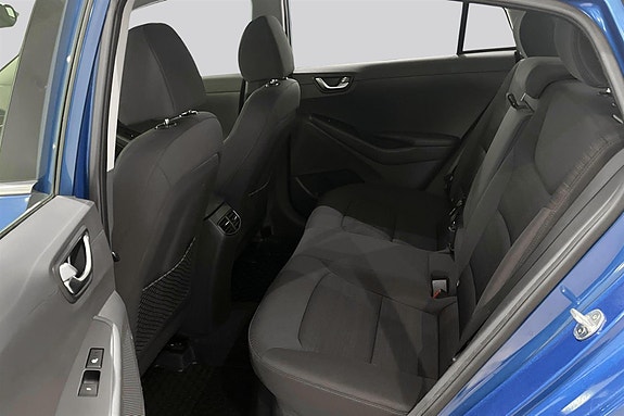 Hyundai IONIQ 11 of 30