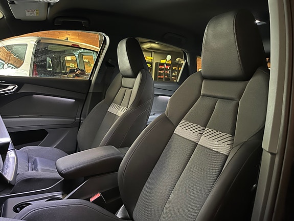 Audi Q4 e-tron 22 of 30