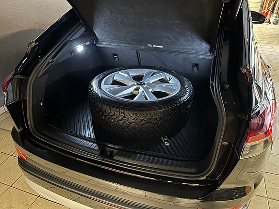 Audi Q4 e-tron 17 of 30