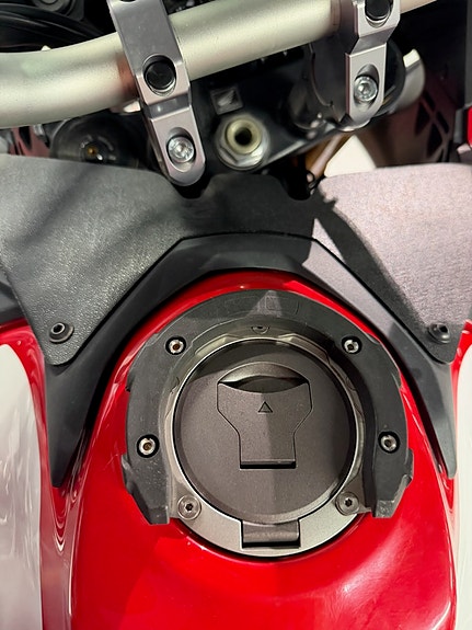 Honda CRF 1000L Africa Twin 7 of 14