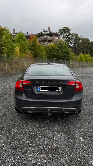 Volvo S60 3 of 9