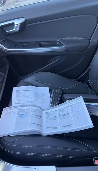 Volvo S60 9 of 9