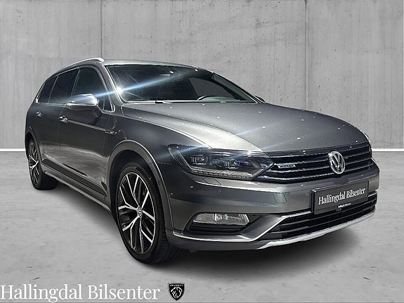 Volkswagen Passat Alltrack 3 of 21
