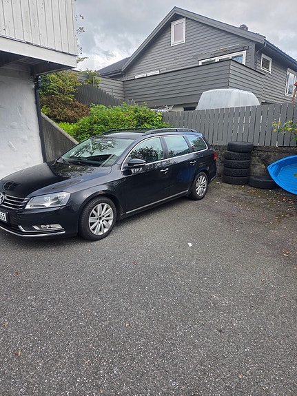 Volkswagen Passat 4 of 4