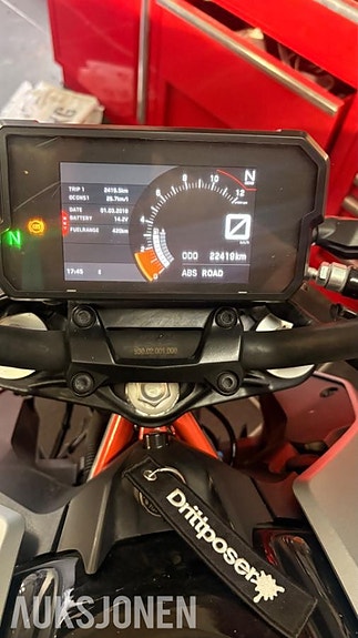 KTM 390 Duke 5 of 6