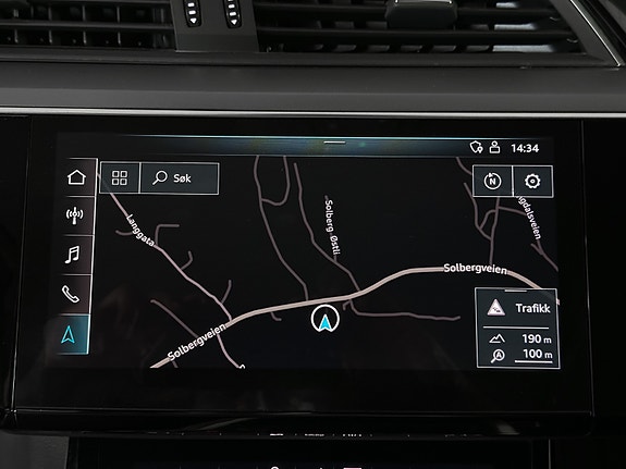 Audi e-tron 24 of 30