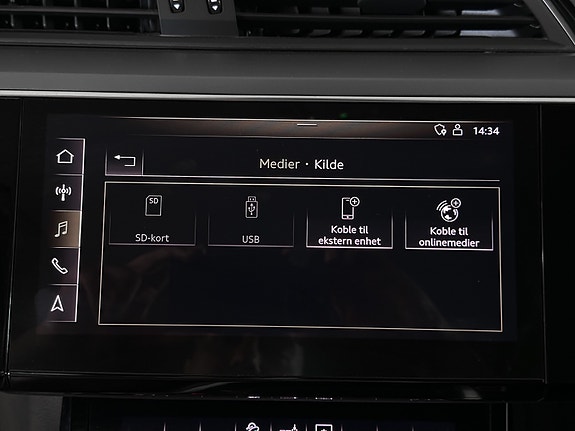 Audi e-tron 22 of 30