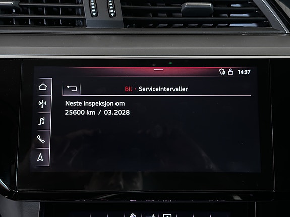Audi e-tron 30 of 30