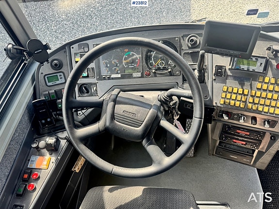 Scania K12 Turbuss – 47 seter SE VIDEO 21 of 30