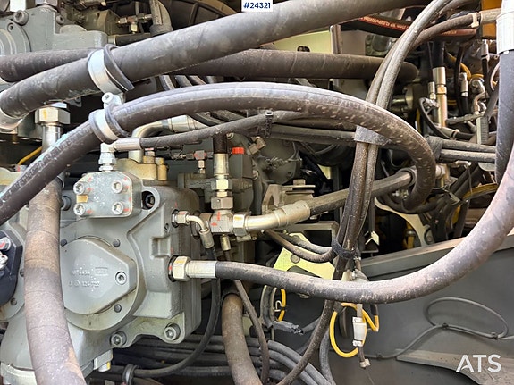Liebherr R930 LC gravemaskin m/ 2 skuffer og GPS. SE VIDEO 30 of 30