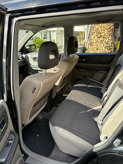 Nissan X-Trail 4 of 10