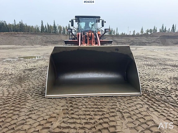 Hitachi ZW310-6 hjullaster m/ spakstyring, vekt og skuffe. SE TIMER! SE VIDEO 8 of 30