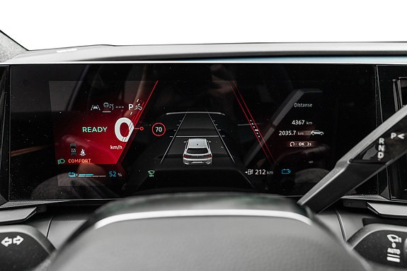 Renault Scenic E-Tech 17 of 28