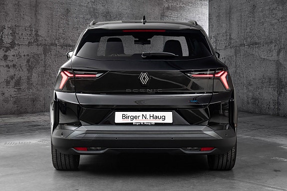 Renault Scenic E-Tech 6 of 28