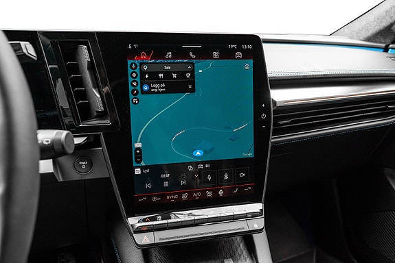 Renault Scenic E-Tech 21 of 28
