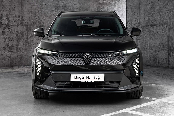 Renault Scenic E-Tech 3 of 28