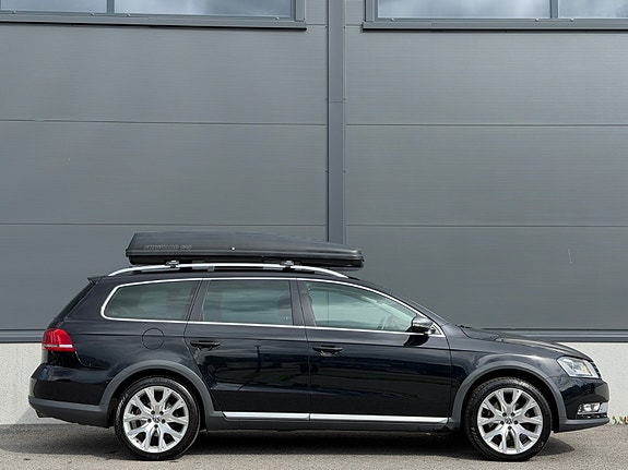 Volkswagen Passat Alltrack 8 of 30