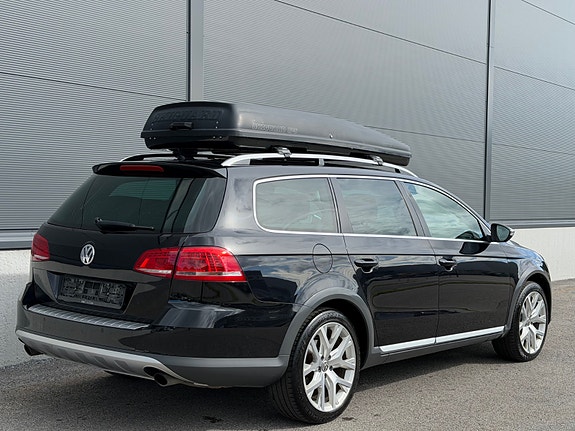 Volkswagen Passat Alltrack 7 of 30