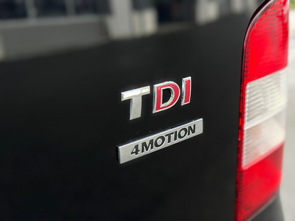 Volkswagen Transporter 25 of 26