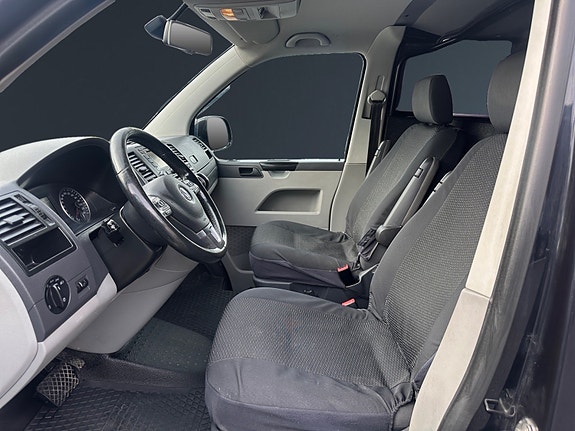 Volkswagen Transporter 9 of 26
