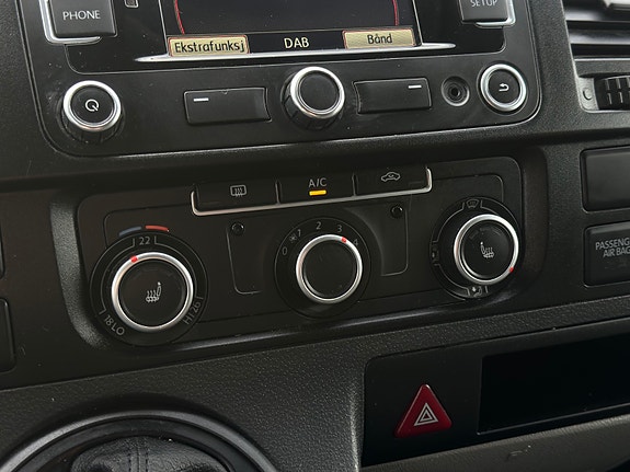 Volkswagen Transporter 15 of 26