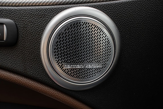 Alfa Romeo Stelvio 27 of 30