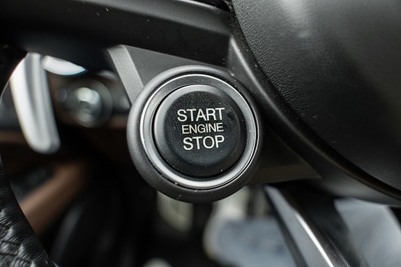 Alfa Romeo Stelvio 24 of 30