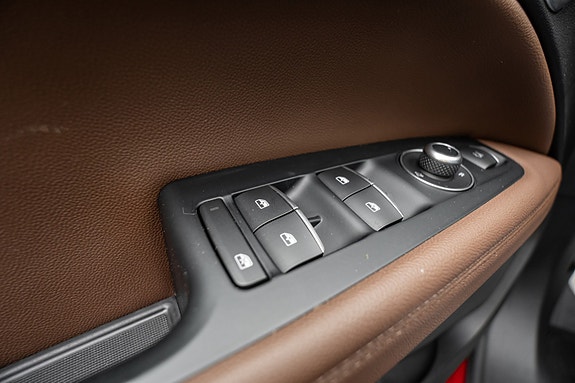 Alfa Romeo Stelvio 25 of 30