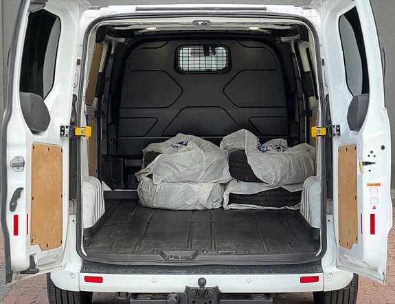 Ford Transit Custom 14 of 30