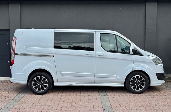 Ford Transit Custom 9 of 30
