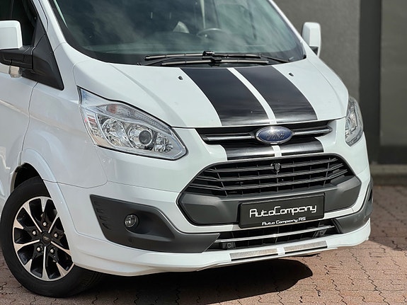 Ford Transit Custom 2 of 30