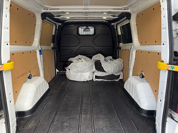 Ford Transit Custom 15 of 30