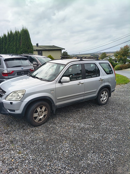 Honda CR-V 3 of 7