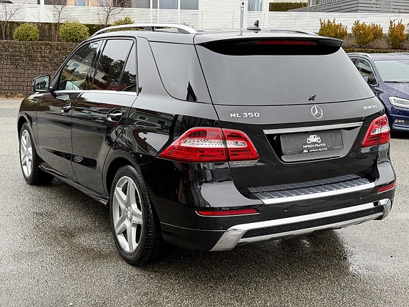 Mercedes-Benz ML350 6 of 21
