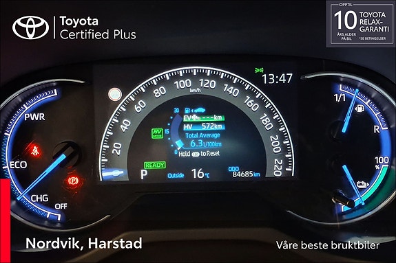 Toyota RAV4 14 of 21