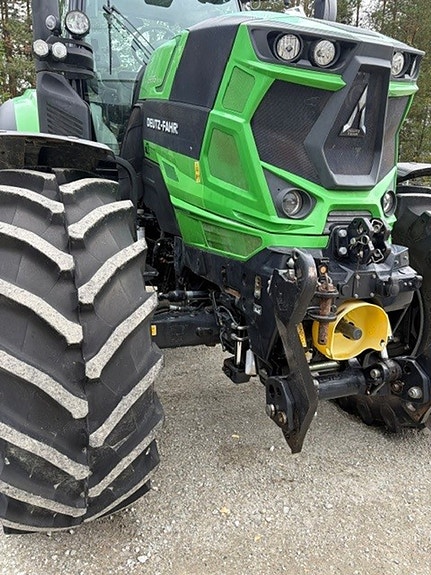 Deutz Fahr 6215 TTV 4 of 15
