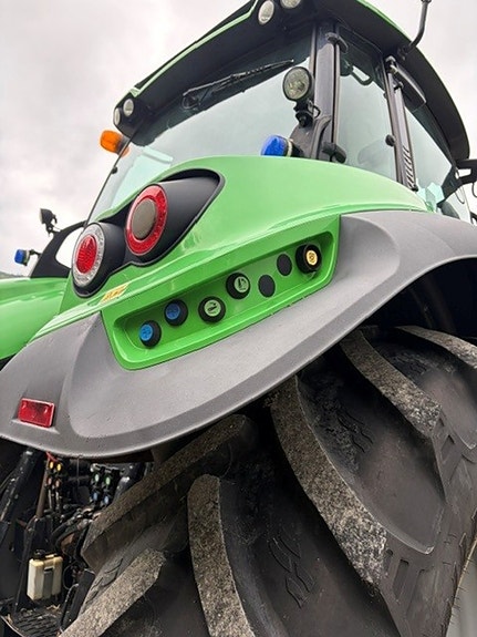 Deutz Fahr 6215 TTV 13 of 15