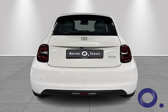 Fiat 500e 7 of 17