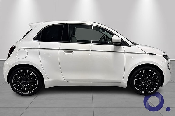 Fiat 500e 5 of 17