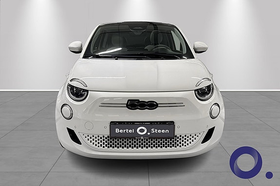 Fiat 500e 2 of 17