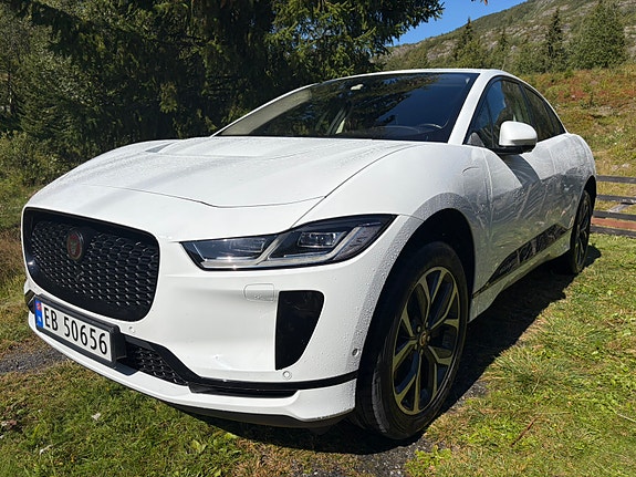 Jaguar I-PACE 3 of 13