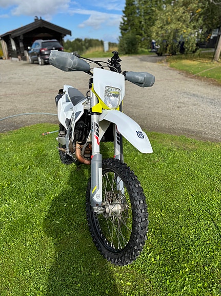 Husqvarna FE501 5 of 6