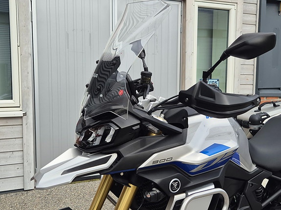 VOGE DS900 X ** EN EIER/FULL HISTORIKK/NY SERVICE/TOPPUTSTYR 21 of 30