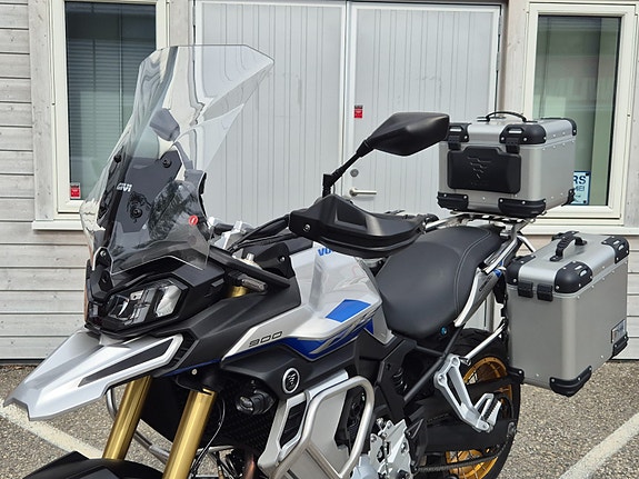 VOGE DS900 X ** EN EIER/FULL HISTORIKK/NY SERVICE/TOPPUTSTYR 22 of 30