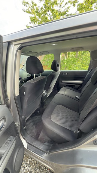 Nissan X-Trail 6 of 9