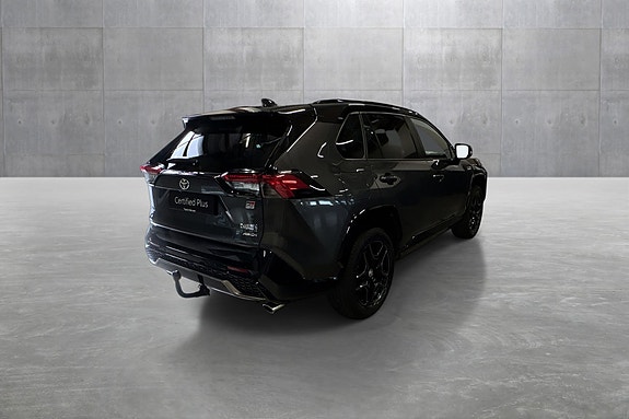 Toyota RAV4 5 of 27