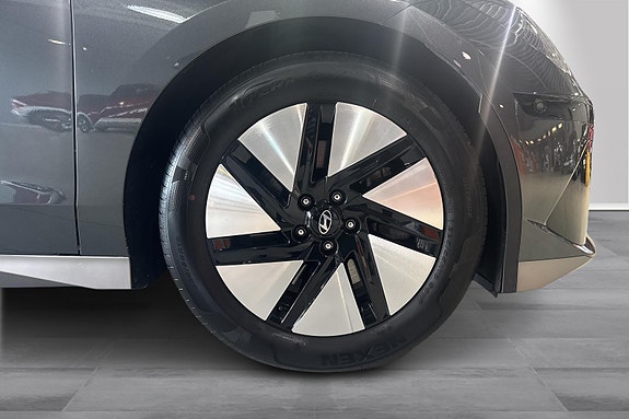 Hyundai Ioniq 6 24 of 26