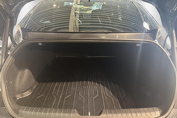 Hyundai Ioniq 6 5 of 26