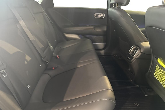 Hyundai Ioniq 6 22 of 26