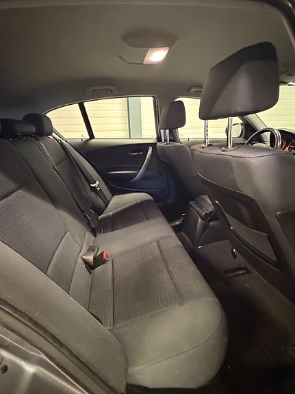 BMW 116d 19 of 23